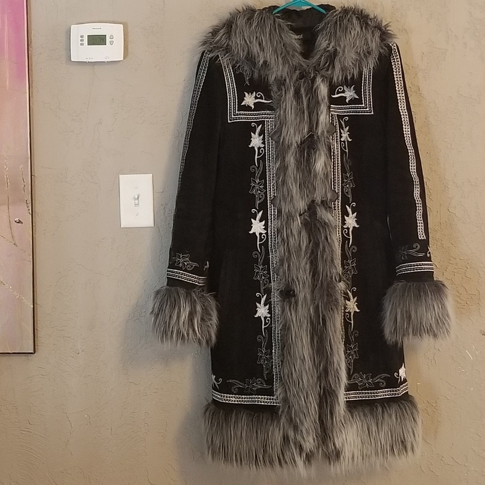Taunt winter coat!